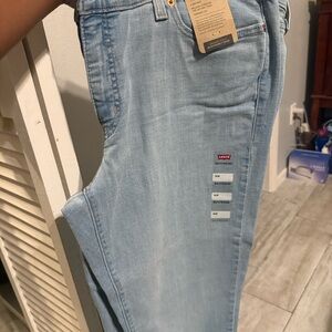 Levi's Women's Sky Blue Straight Leg Jeans